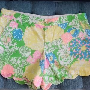 Lilly Pulitzer Green Floral Shorts